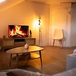 Proche Gare, Vue Basilique, Parking Apartment Lisieux