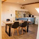 Apartment Proche Gare, Vue Basilique, Parking *