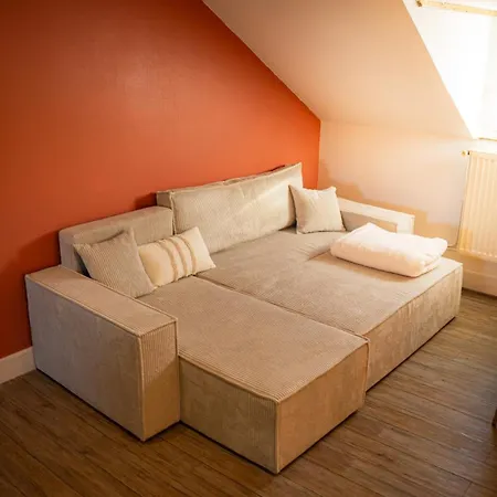Apartamento Proche Gare, Vue Basilique, Parking Lisieux