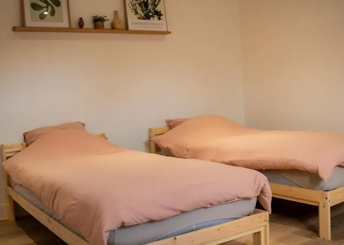 Apartment Proche Gare, Vue Basilique, Parking *