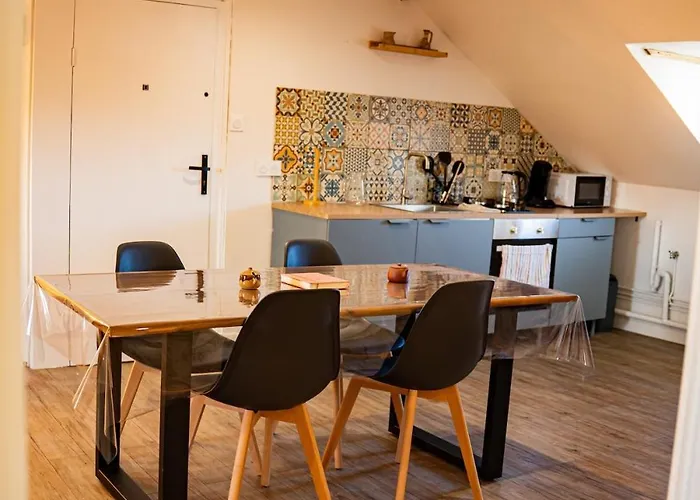 Apartment Proche Gare, Vue Basilique, Parking *