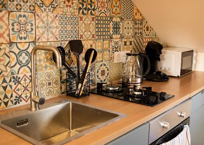 Proche Gare, Vue Basilique, Parking Apartment Lisieux